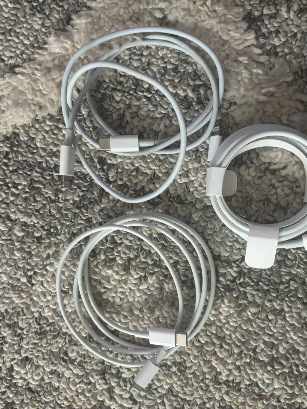 Apple genuine cables
